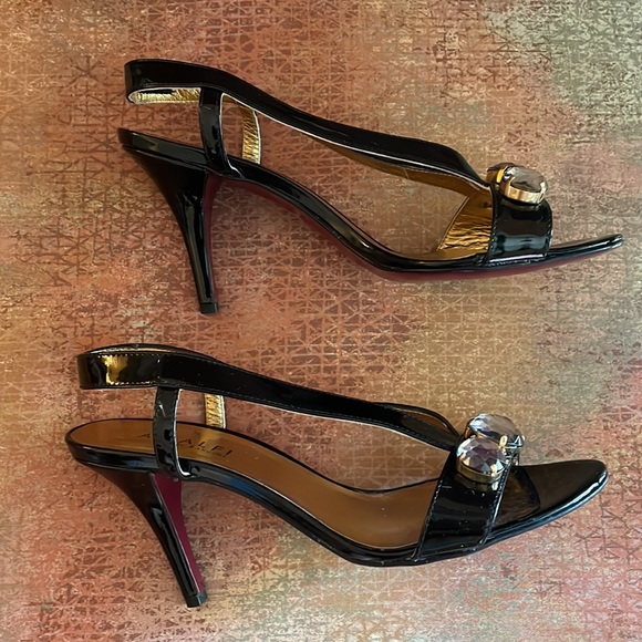 Amalfi by Rangoni - Picture 2 of 3